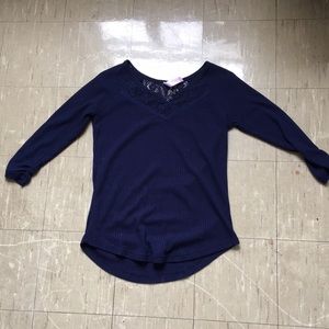 Navy 3/4 length sleeve shirt